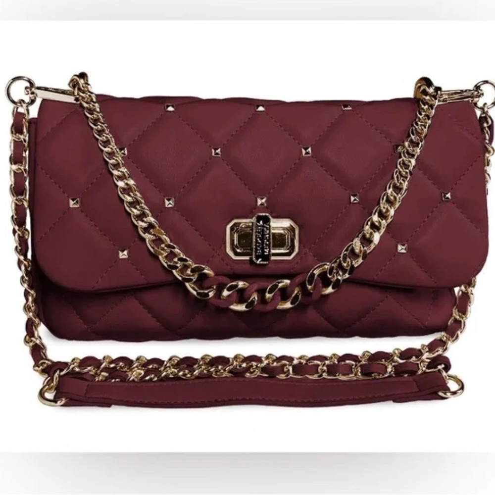 Badgley Mischka Quilted Red studded chain strap chic and fancy Shoulder Bag